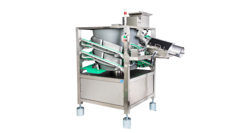 逆円錐型ラウンダーで丸めを改善。2台使用していた作業が1台で可能に